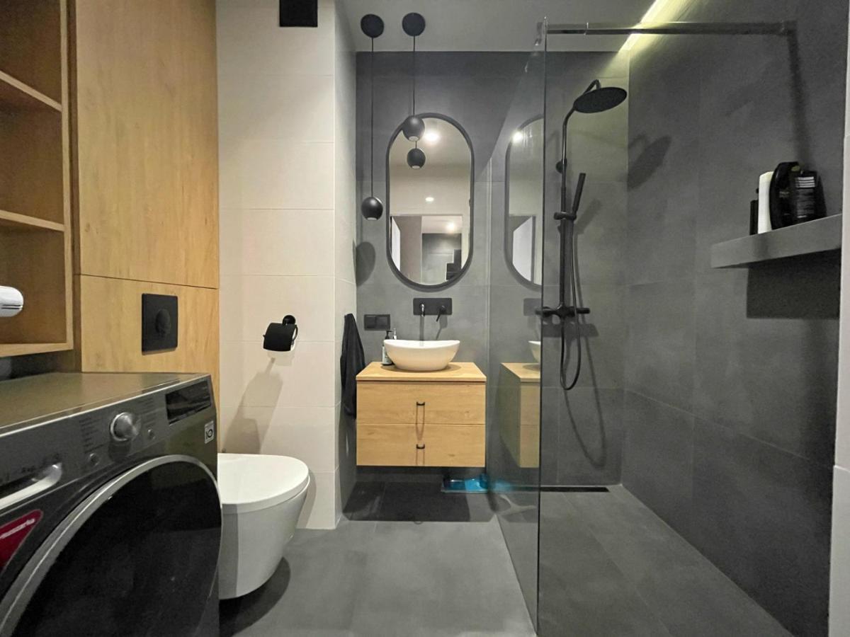 Apartament Bubble Z Darmowym Parkingiem ทอรูน ภายนอก รูปภาพ