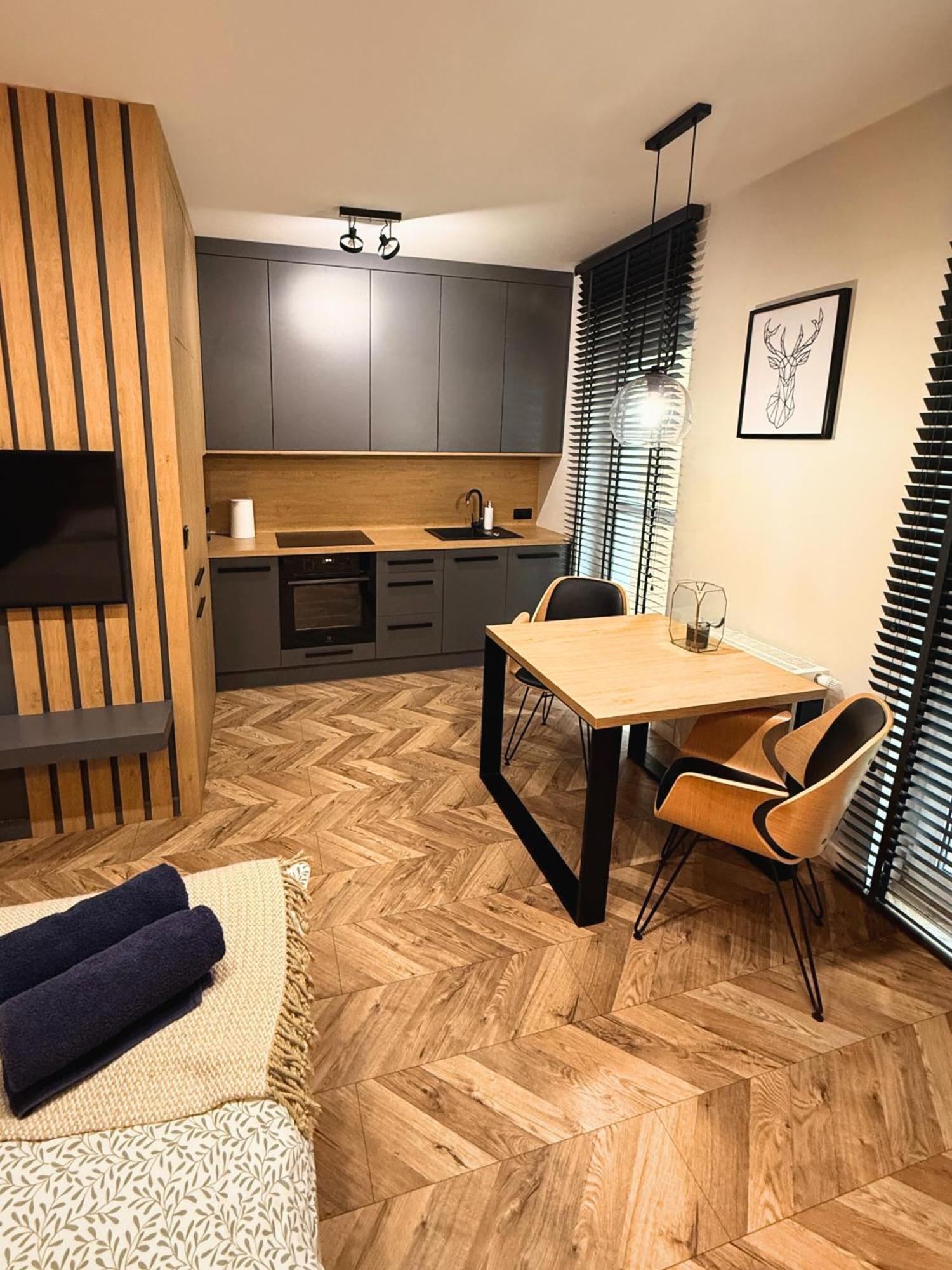 Apartament Bubble Z Darmowym Parkingiem ทอรูน ภายนอก รูปภาพ